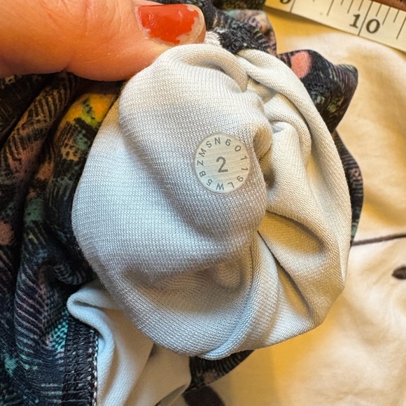 Lululemon Athletica Wunder Under High-Rise Multi-color - Picture 12 of 12